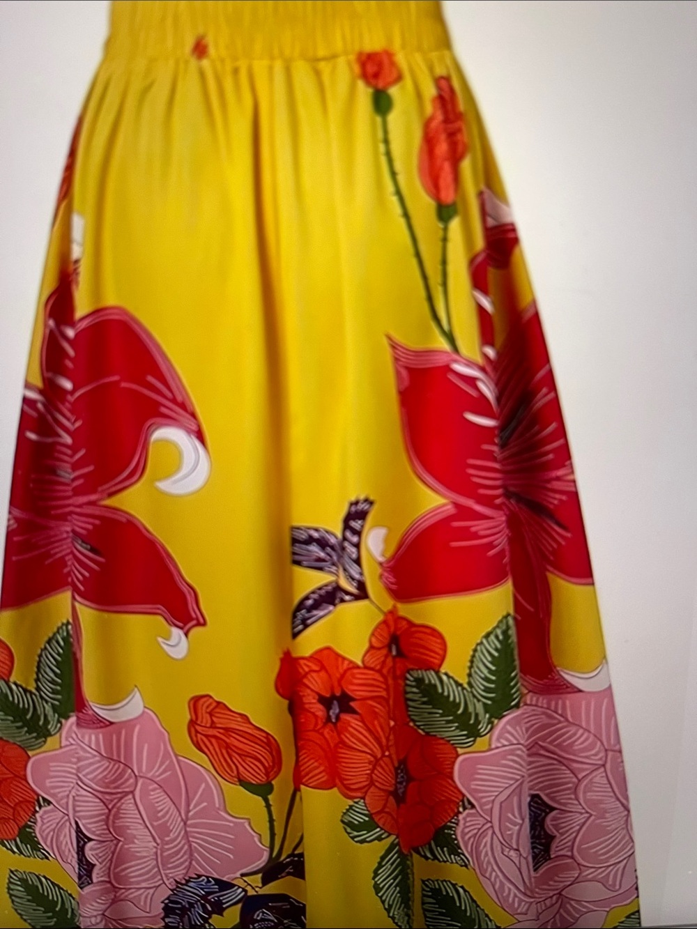 NWOT Vibrant Floral Maxi Skirt with Pockets - Picture 2 of 16